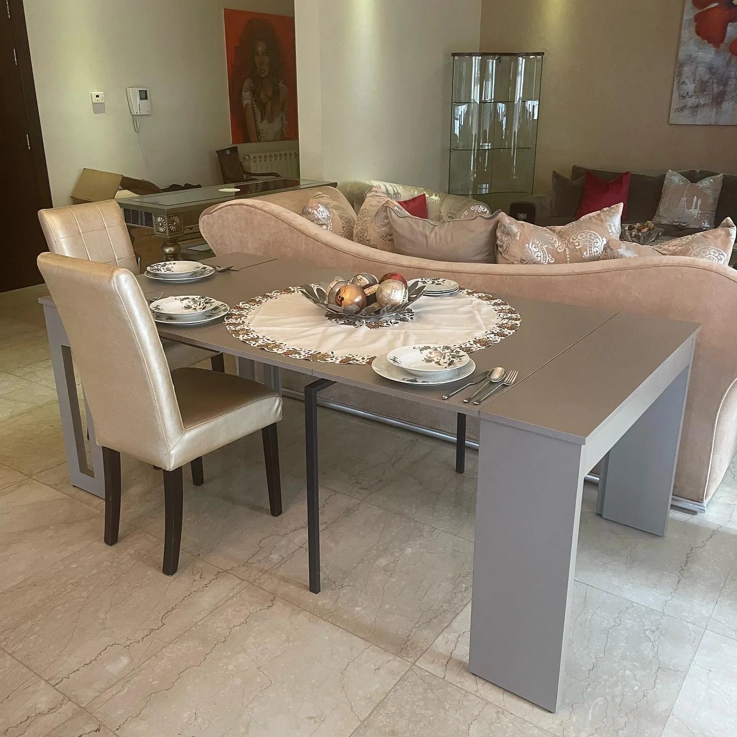 Console-to-Dining Table – Expandable 12-Seater | Lebanon
