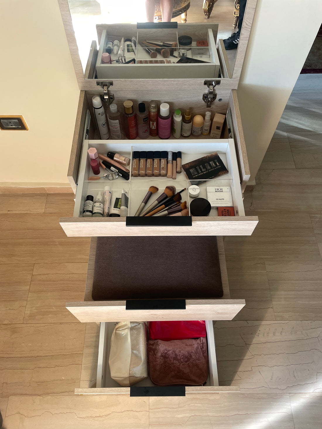 Compact 2-in-1 Dresser & Vanity Seat – Mirror with Storage Dividers & Pull-Out Seat | Lebanon