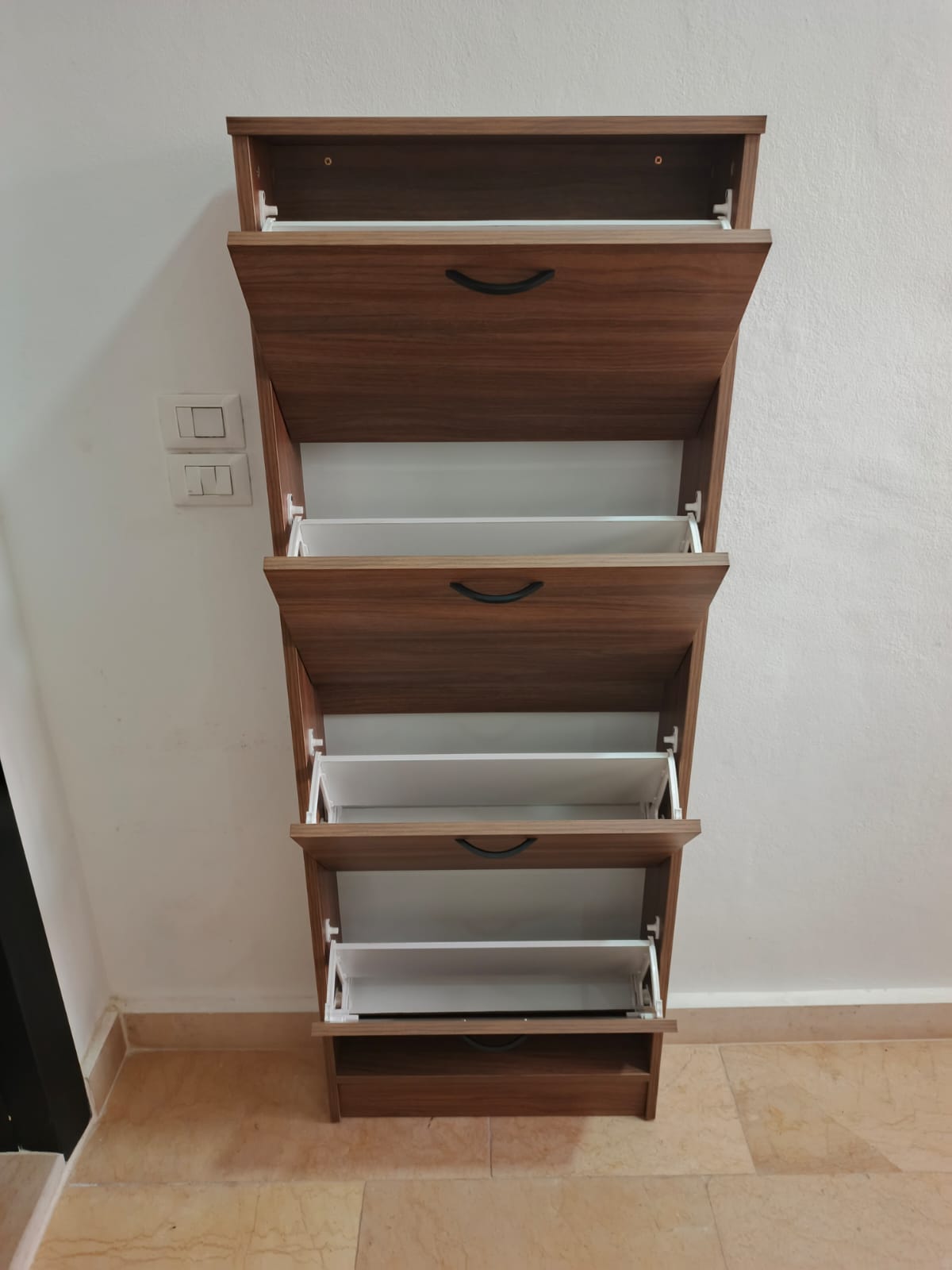4-Level Slim Shoe Cabinet – Narrow Storage Solution | Space Saving Lebanon
